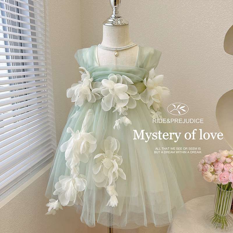 ベビー服  花飾りチュールベビードレス