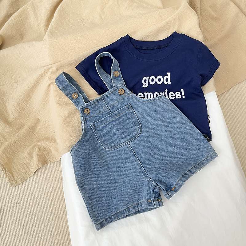 ベビー服  デニムサロペットとTシャツのセット