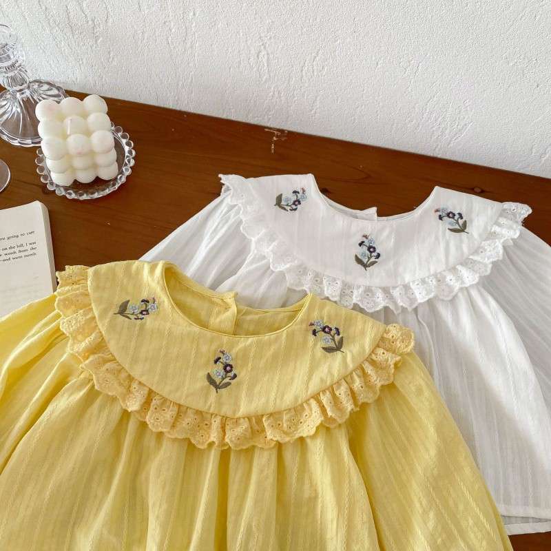 ベビー服  フリル襟花刺繍ベビーブラウス