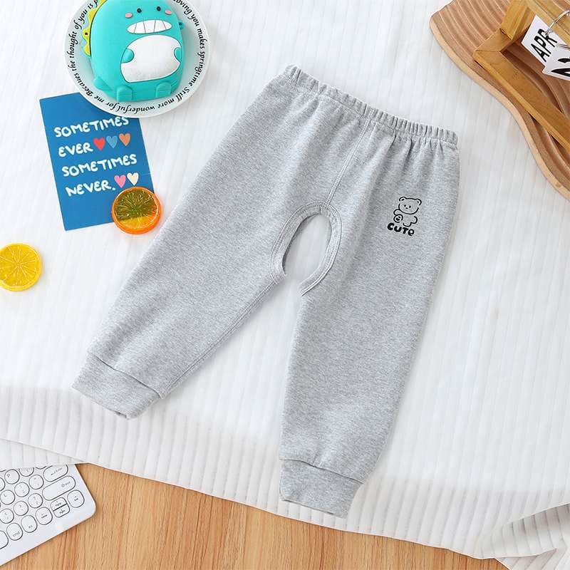ベビー服  くまさんプリント入り赤ちゃん用パンツ