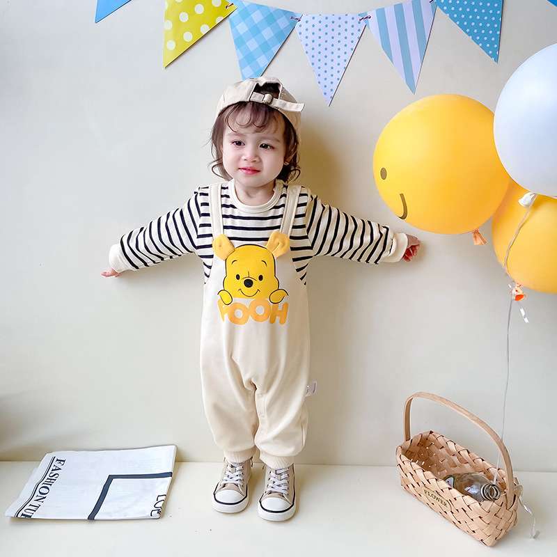 ベビー服  くまさんデザイン総柄ロンパース