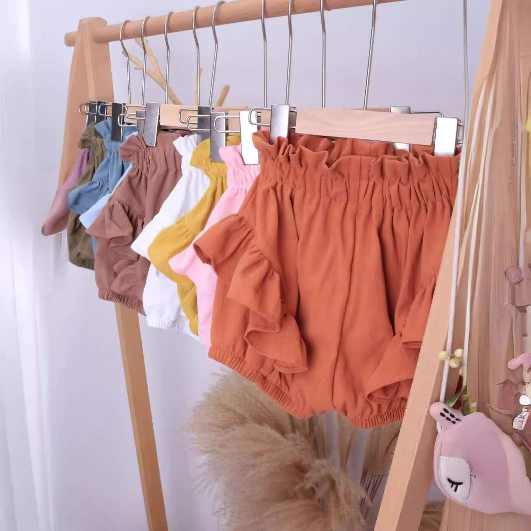 ベビー服 ふんわりフリルのブルマパンツ