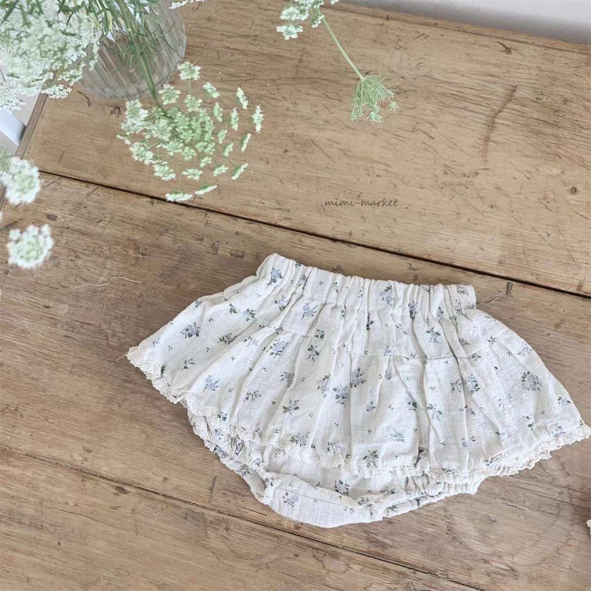 ベビー服  花柄フリルブルマー付きスカート