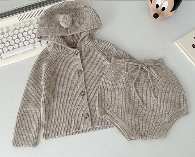 新作ベビー服ニット風くまさん耳付きセットアップ