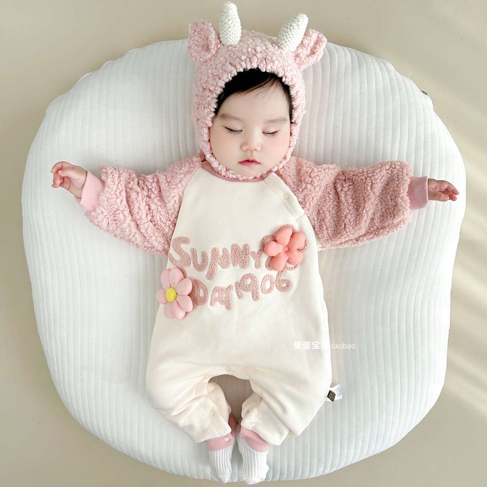 ベビー服  もこもこうさぎの赤ちゃん用ロンパース