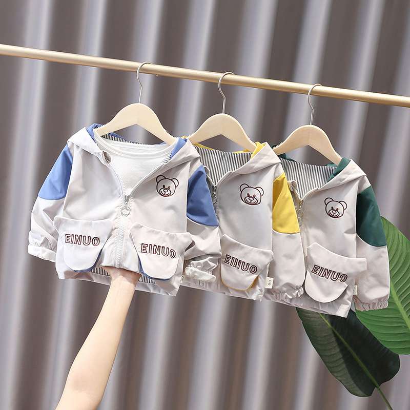 ベビー服  くまさんフード付きジャンパー