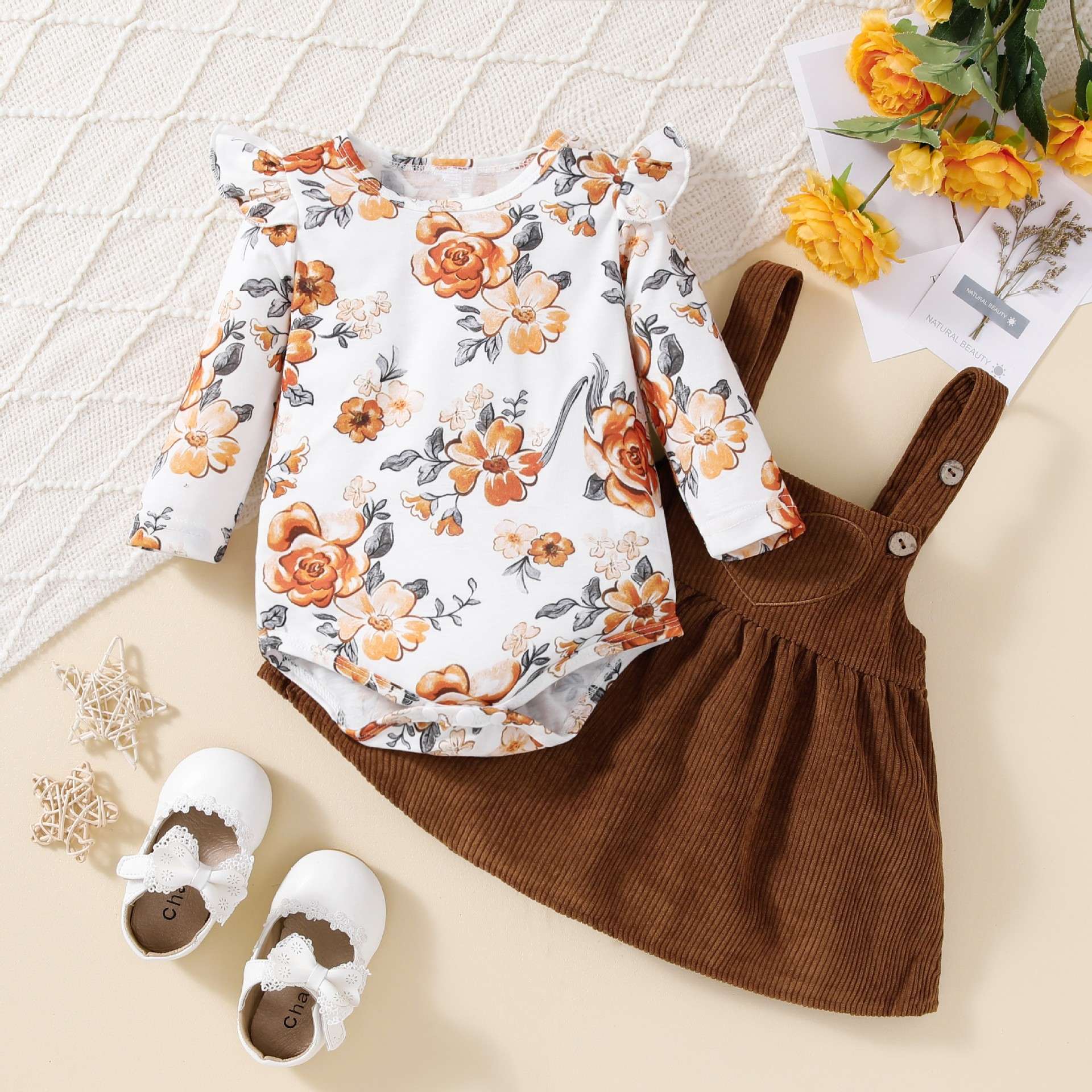 ベビー服  花柄ロンパース＆コーデュロイジャンパースカート