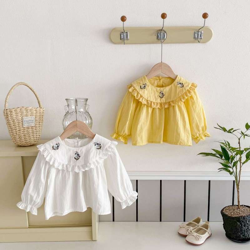 ベビー服  フリル襟花刺繍ベビーブラウス