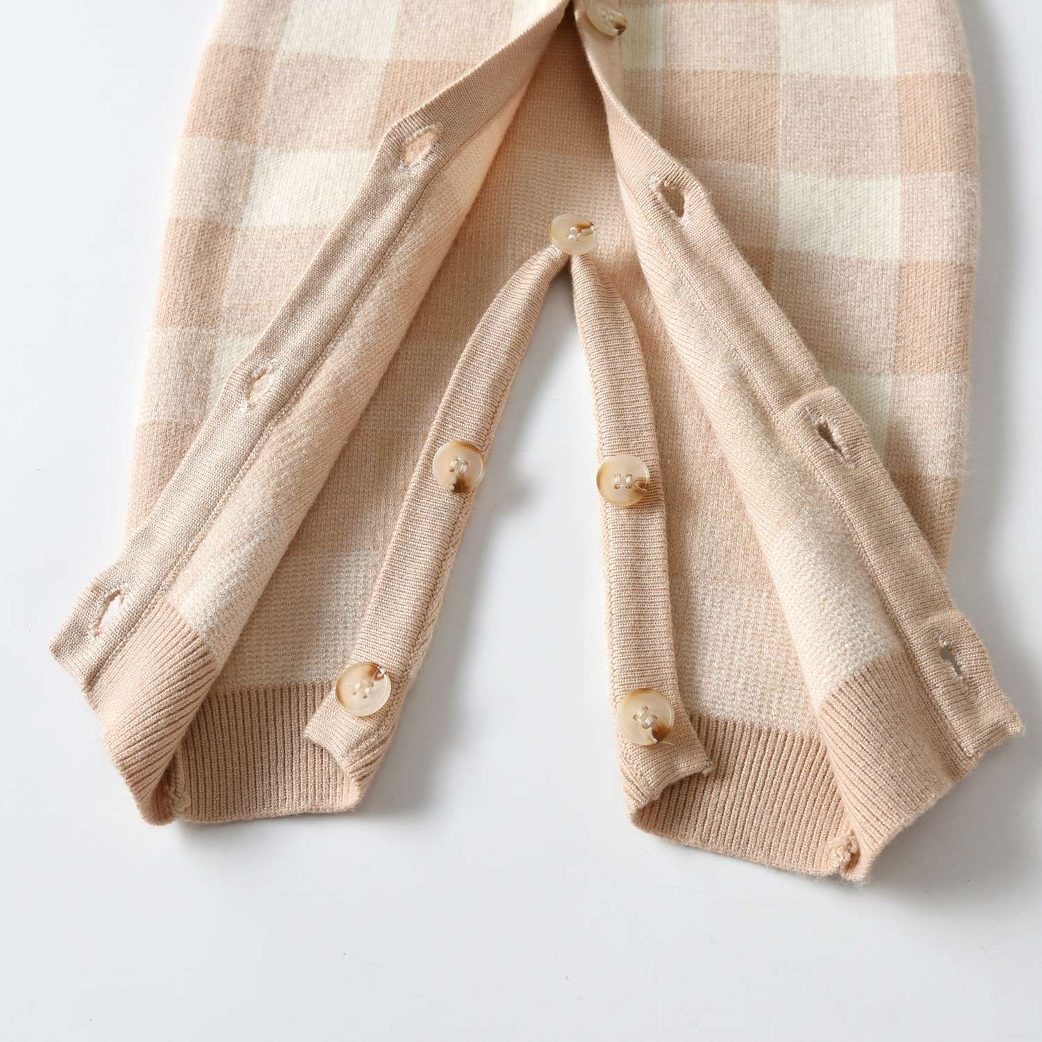 ベビー服 新生児ふわもこニットコンビ