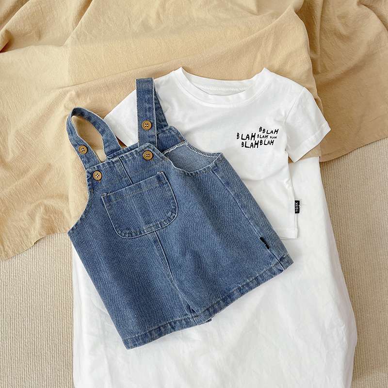 ベビー服  デニムサロペットとTシャツのセット