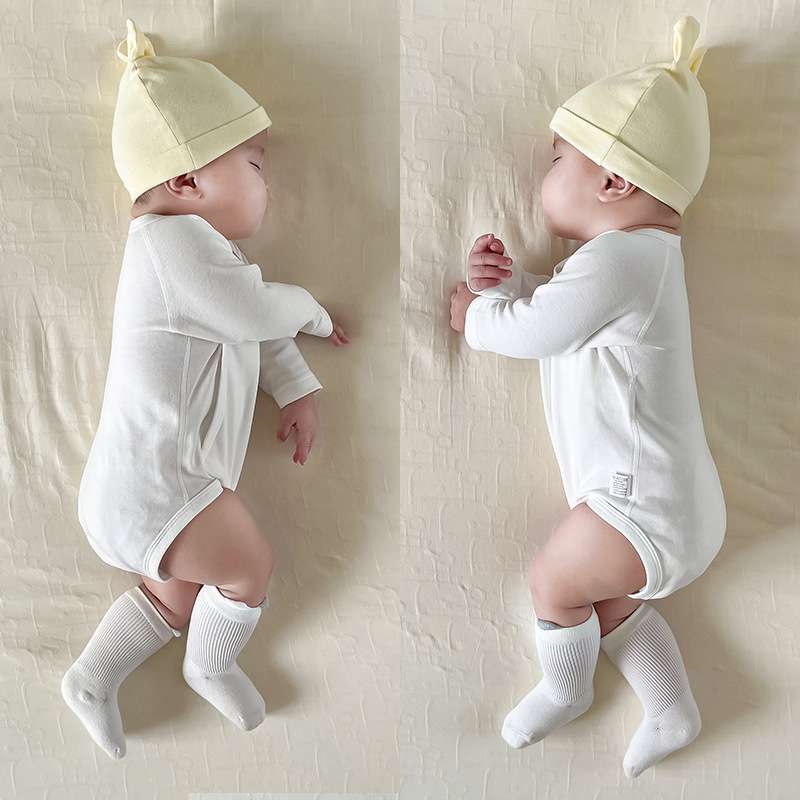 ベビー服 おやすみ赤ちゃん うさぎ耳帽子付き肌着