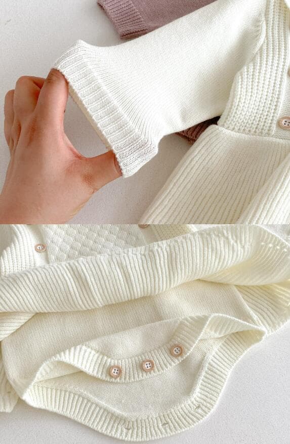 ベビー服 新作ニットロンパース長袖カバーオール襟付き2色展開